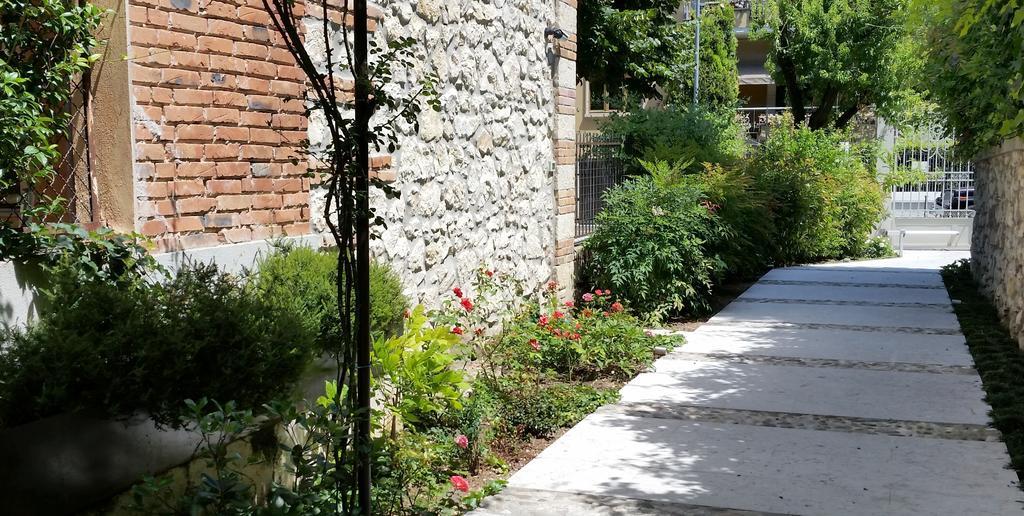 Corte Merighi Charming Rooms Verona Kültér fotó